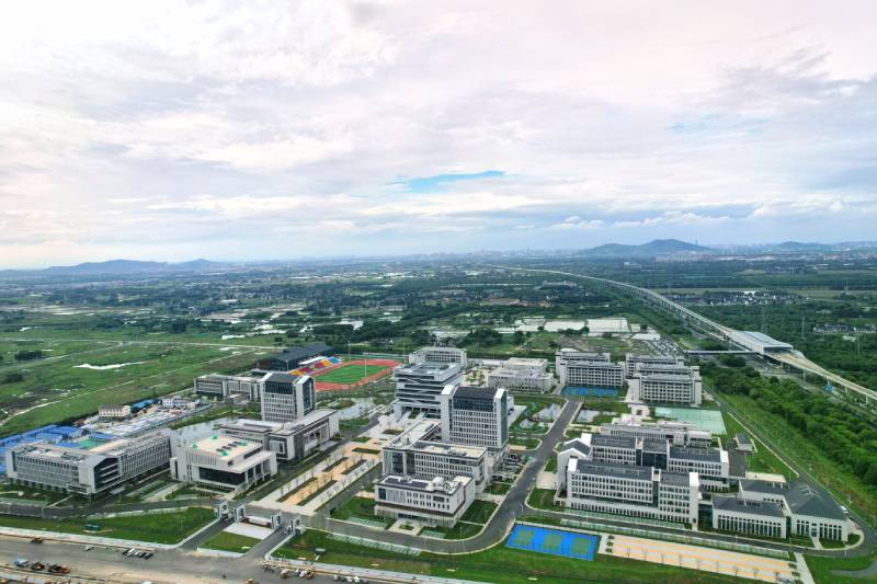 江陰市霞客灣科學城科教孵化中心（一期）項目——江南大學（江陰校區）一期